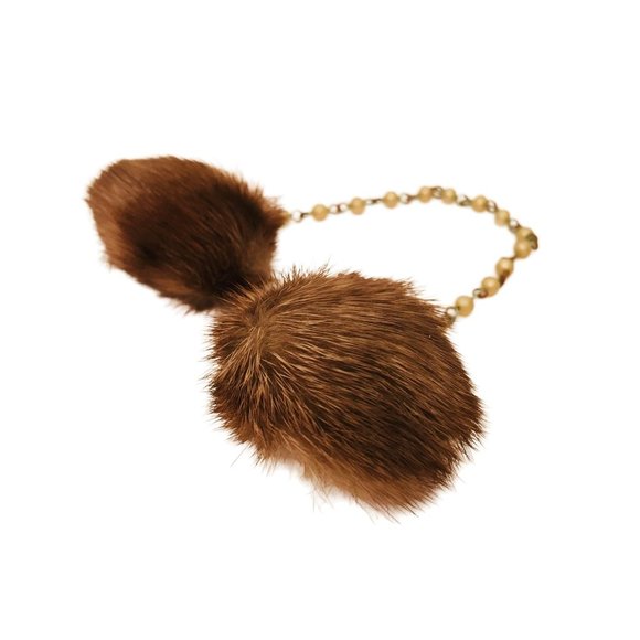 Vintage Fur Sweater Guards Clips Pearls Link Chain Accessories - Picture 2 of 9
